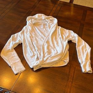 Athleta Girl M (8/10) Light Gray Loose Knit Hoodie
